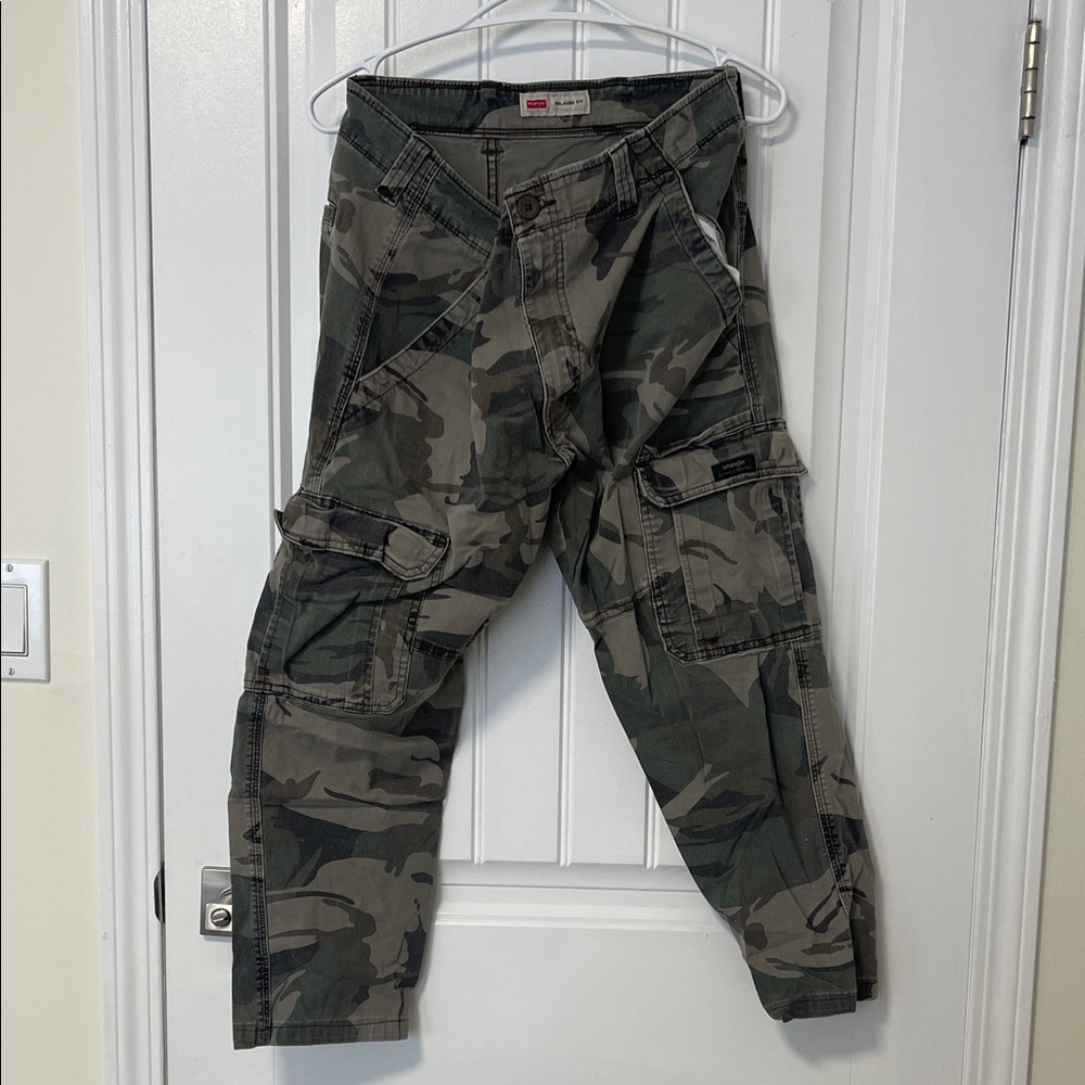 Wrangler Green Camouflage Cargo Pants